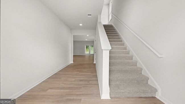 Photo - 5 Babcock Dr NE