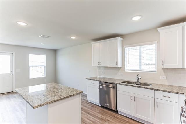 Photo - 16009 Wanderer Ln