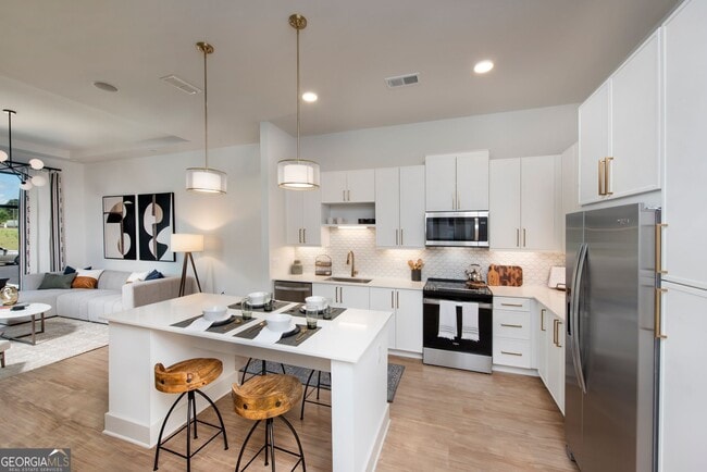 Building Photo - 525 Sawnee Vlg Blvd Unit 5320