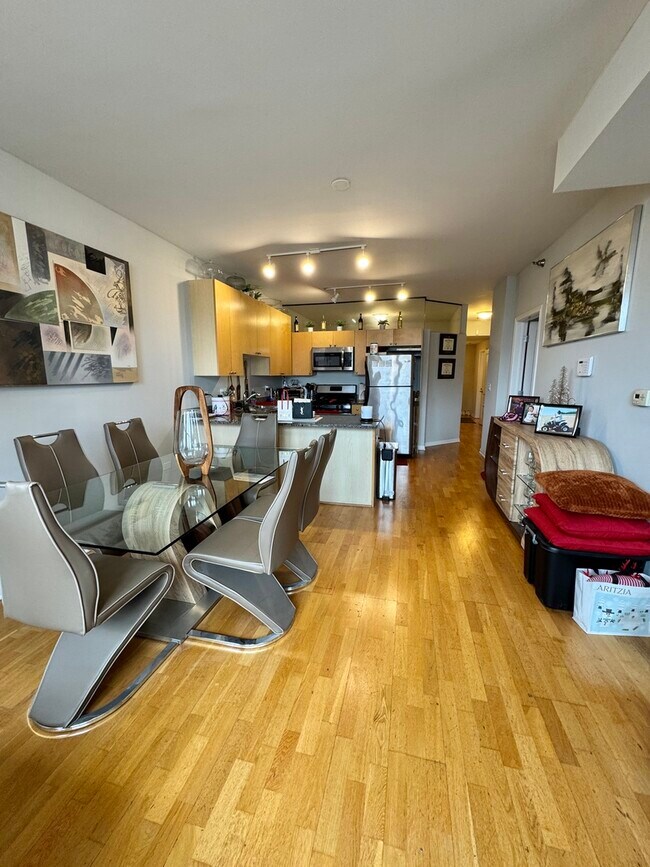 Photo - 1464 S Michigan Ave Unit 303