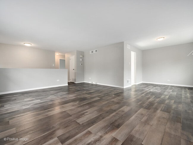 Photo - 22130 Kostner Ave