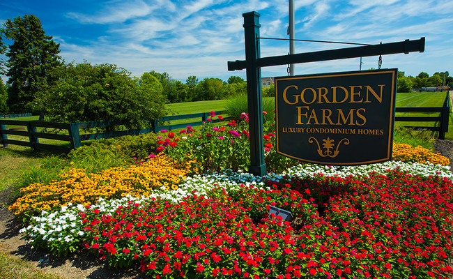 Community Entrance - Gorden Farms Luxury Condominiums