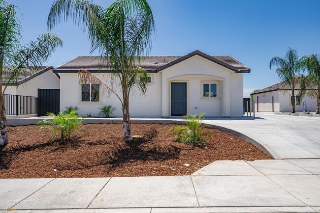 Building Photo - 6317 Wildflower St Unit 6317 Wildflower St - 75A