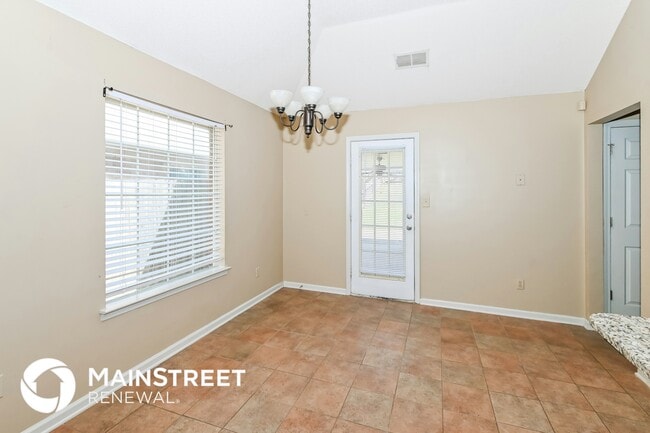 Photo - 8188 Clubview Dr