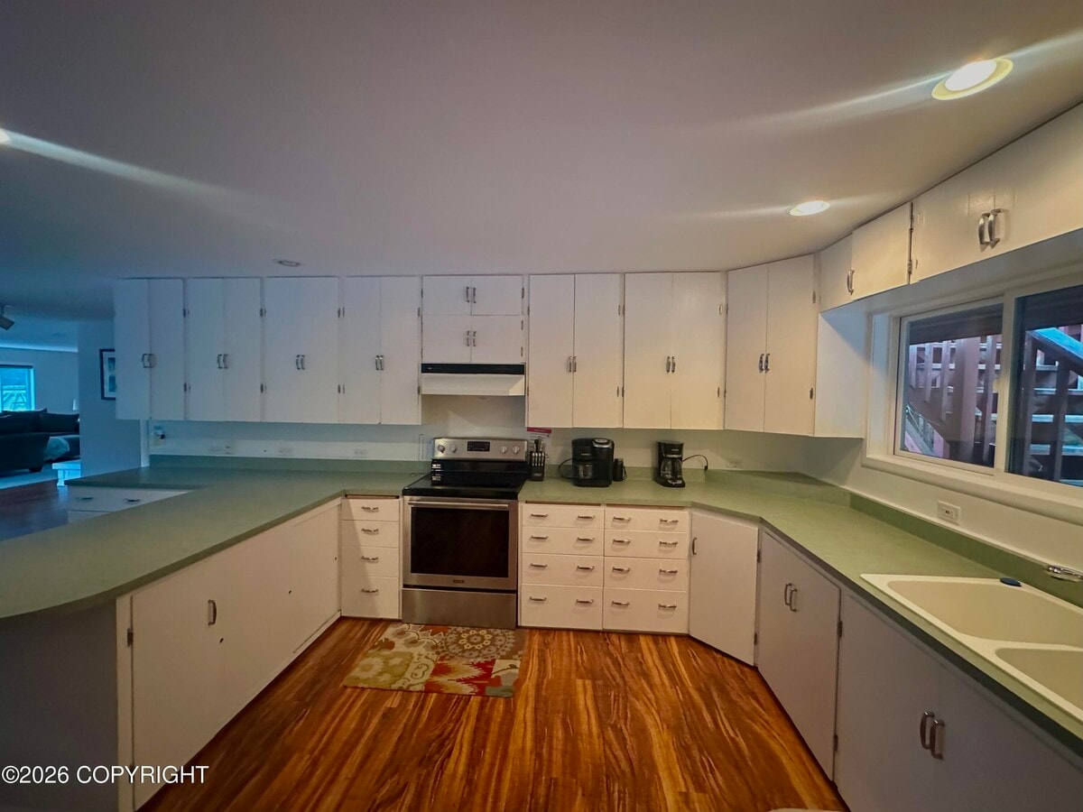 Photo - 5324-5324A N Tongass Hwy