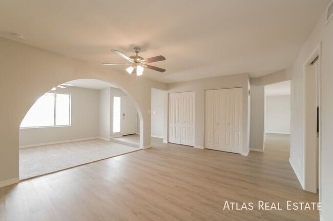 5006 W Torrey Pines Cir