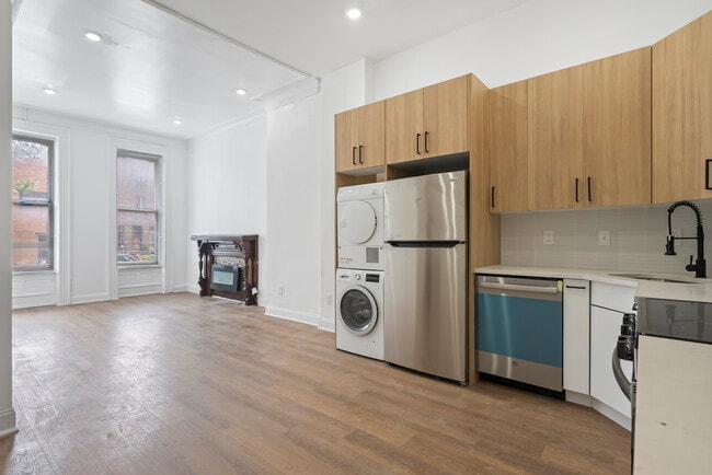 Building Photo - 1618 S Broad St Unit 1