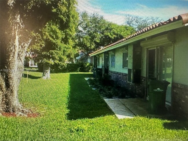Photo - 9010 NW 38th Dr Unit 3