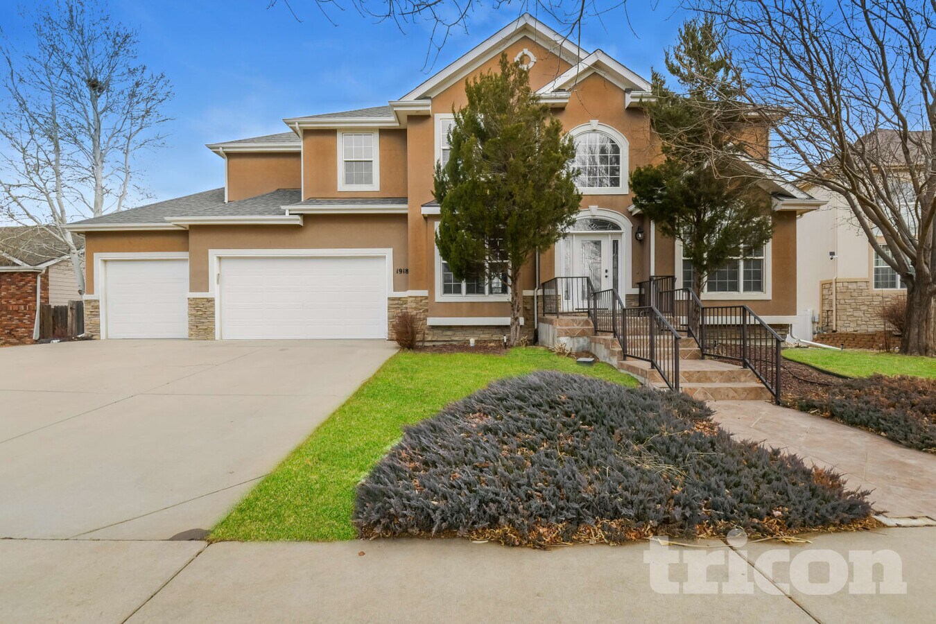 Photo - 1918 80th Ave