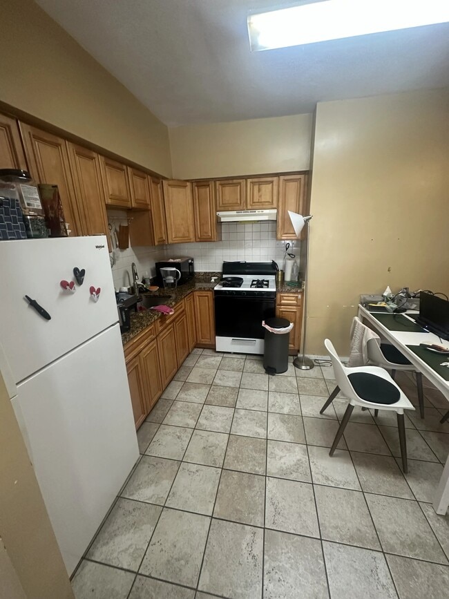 9 Shepherd Ave Unidad 2