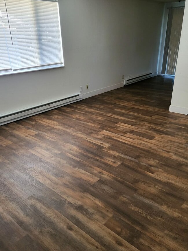 Photo - 4483-4485-4485 Campbell Dr SE Unit 4483