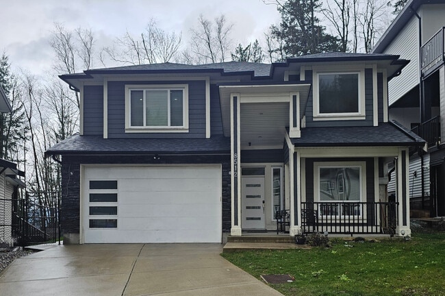 Building Photo - 8512 Forest Gate Dr