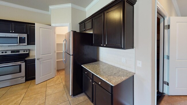 Photo - 2723 W Shasta Rd