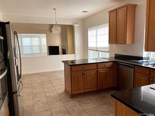 Photo - 87 Louden Loop