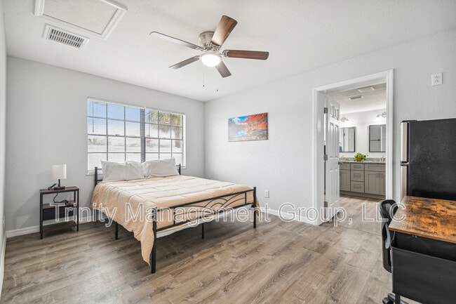 Photo - 380 Jeru Blvd Unit 5