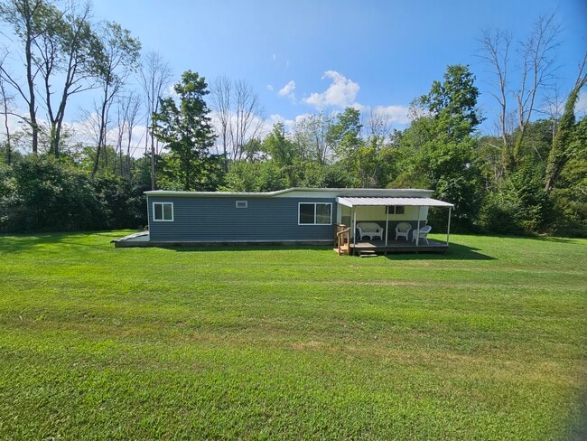 Photo - 1002 Artline Rd