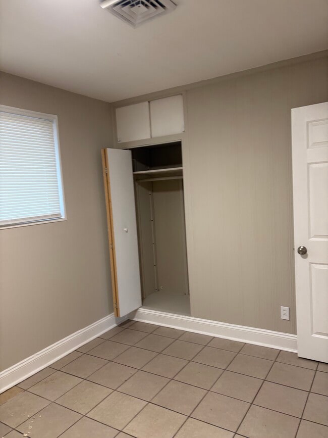 Photo - 9835 Duke Dr