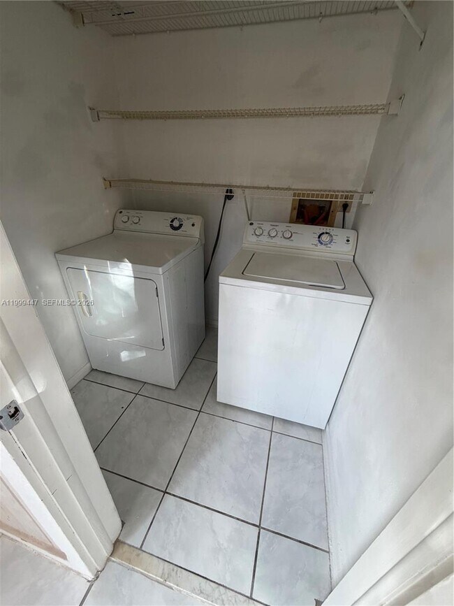 Photo - 823 NE 199th St Unit 104-12