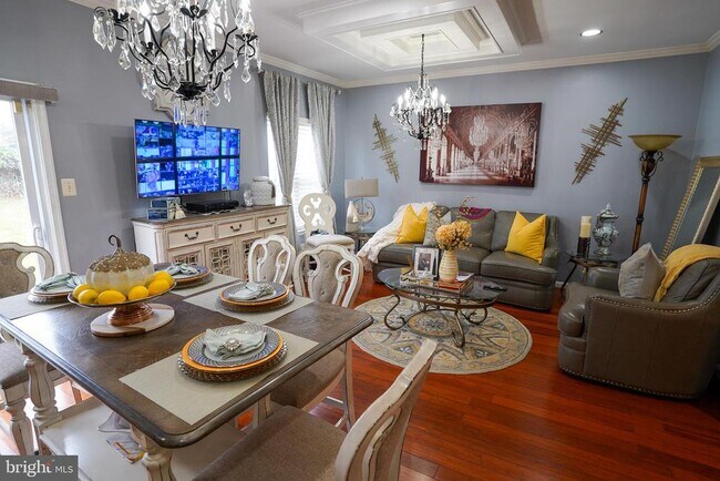 Photo - 5636 Gwynndale Ave