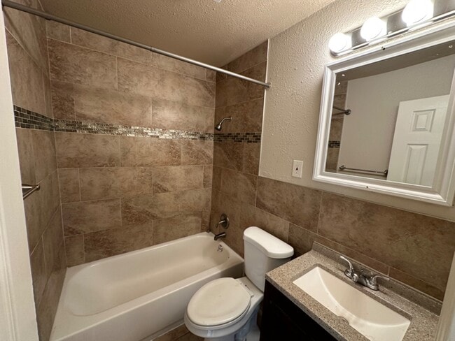 Photo - 3017 Northgate Ave