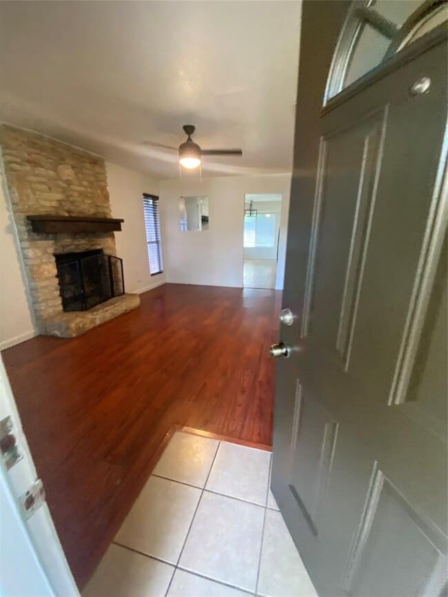 1508 No Mor Cove