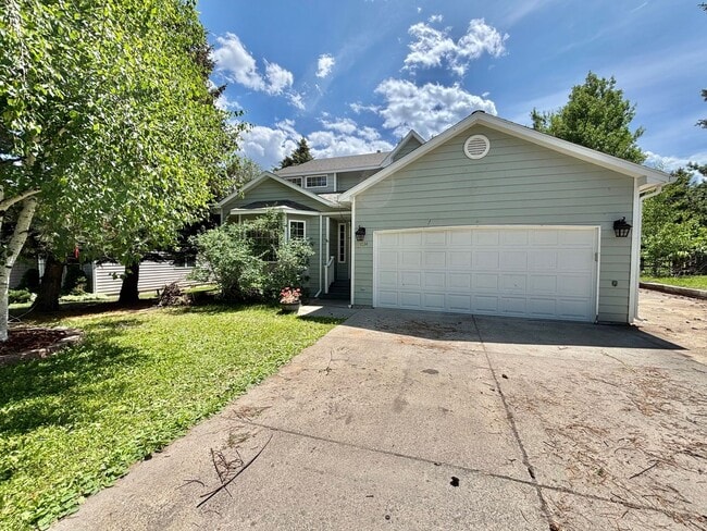 Great 4 bedroom home close to MSU & the ho... - Great 4 bedroom home close to MSU & the ho...
