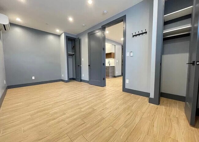 Photo - 314 Sumpter St Unit 1A