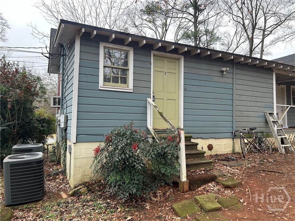 Photo - 396 Pinecrest Dr