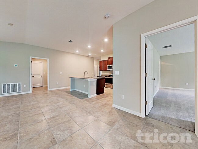 Photo - 1618 Broad Winged Hawk Dr