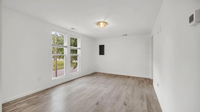 Photo - 353 Morgan Blvd Unit 3