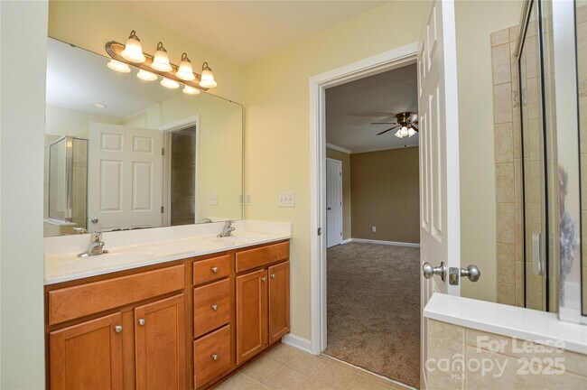 Photo - 2184 Belle Vernon Ave