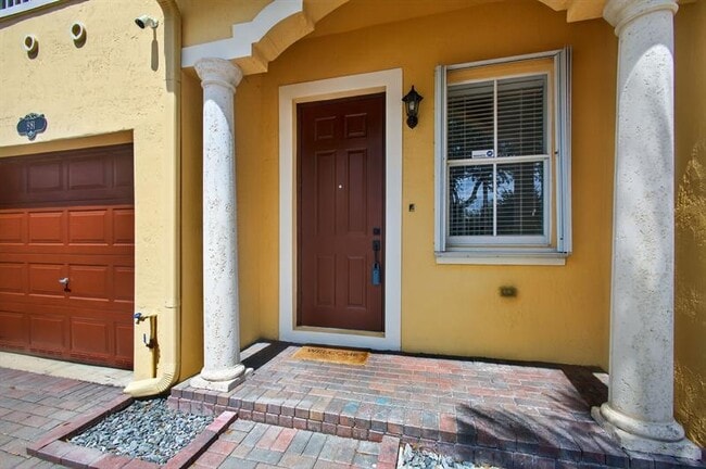 Photo - 981 SW 149th Ct