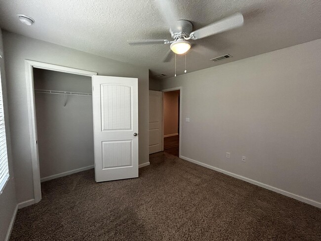 Photo - 3526 Sugar Maple Ln