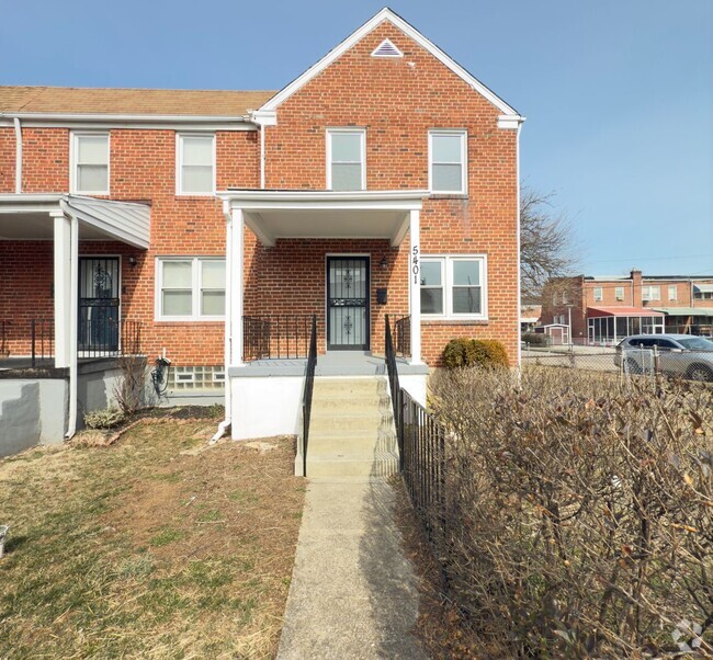 Building Photo - Three Bedroom House In Baltimore