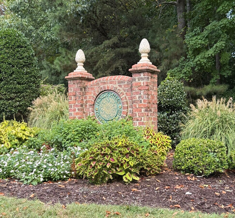 Photo - 209 Brookwood Dr