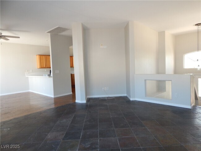 Photo - 1032 Sweeping Ivy Ct