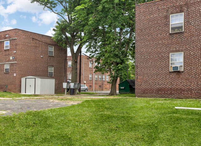 Magnolia Park Apartments