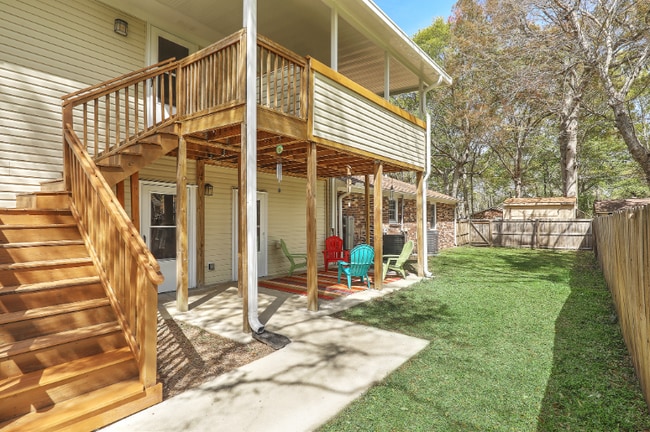 Photo - 1152 Bradford Ave Unit A