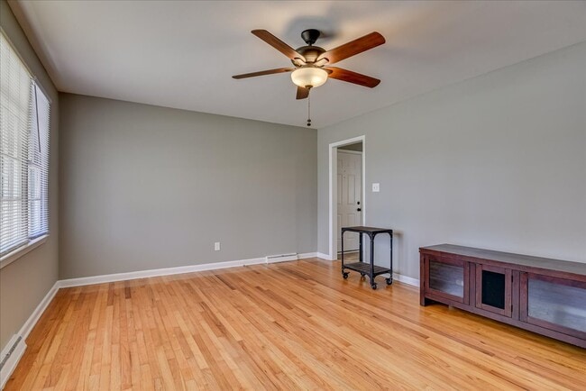 Photo - 1215 Glenwood Dr