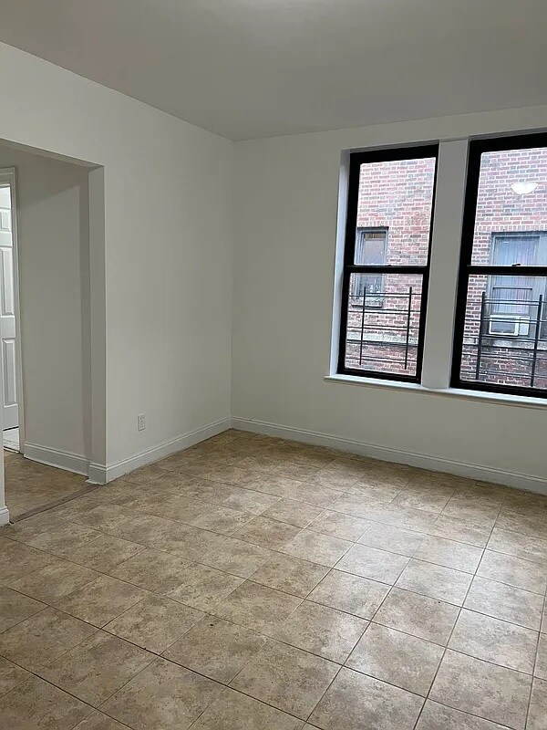 Photo - 2095 Grand Concourse Unit 34