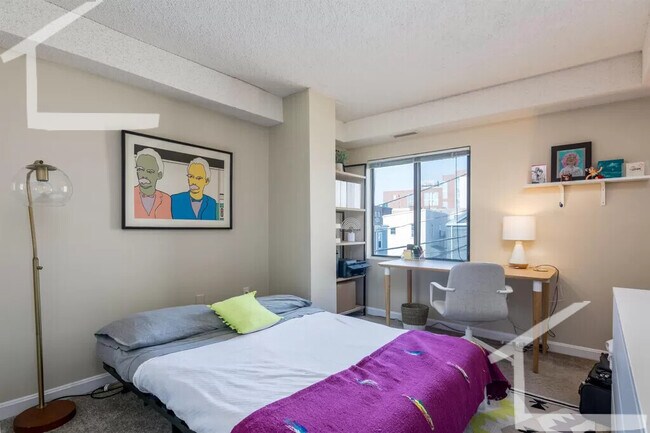 Photo - 16 Elmer St Unit 402