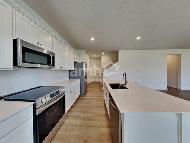 Photo - 300 Pne Hl Ct