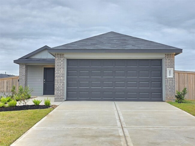 Photo - 40821 Hawthorne Glades St