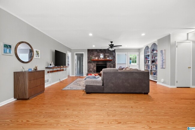 Photo - 1112 Blue Ridge Blvd