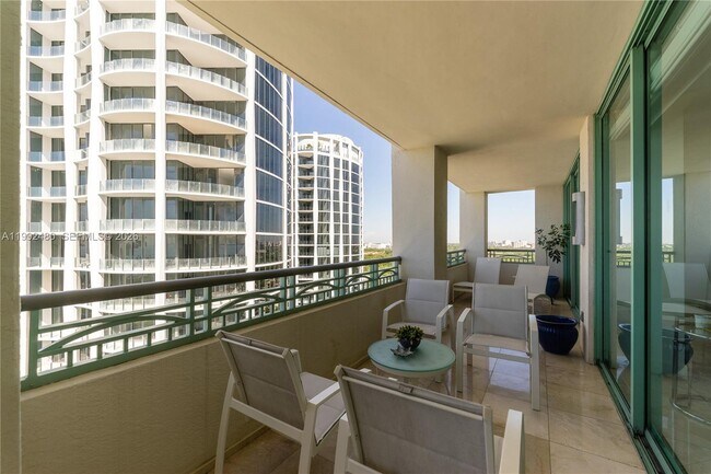 Photo - 3400 SW 27th Ave Unit 1604