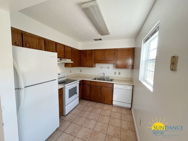 Photo - Adorable 2 Bedroom Home in Valparaiso!