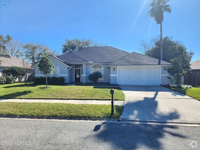 Building Photo - 2071 Thornhill Drive Rental