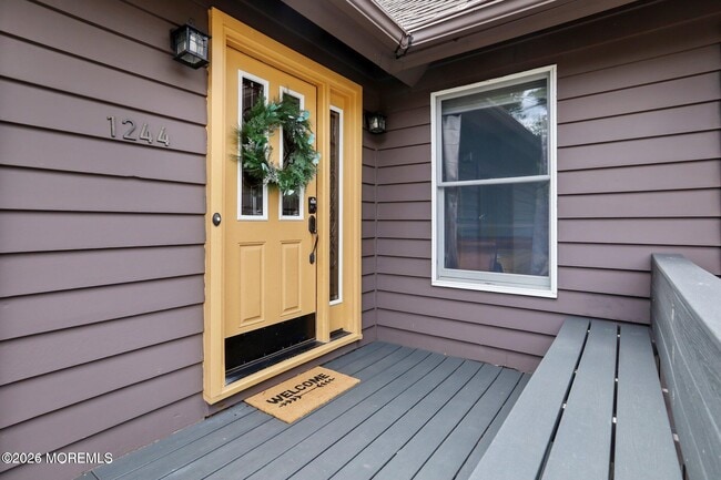 Photo - 1244 Whitesville Rd