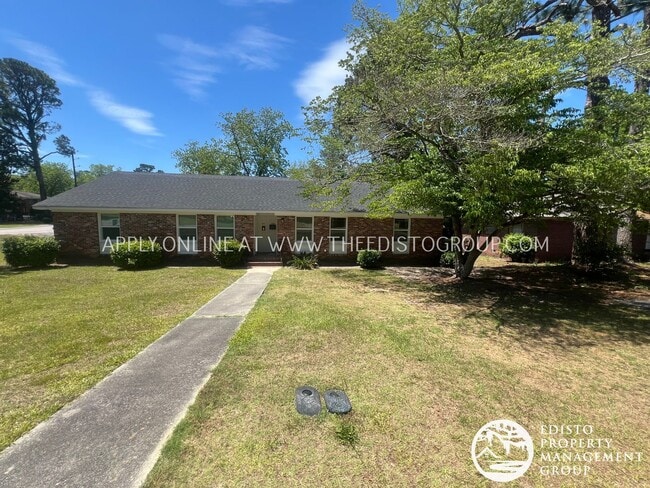 Photo - 1215-1215 Ellis Ave Unit 1211 Ellis Avenue