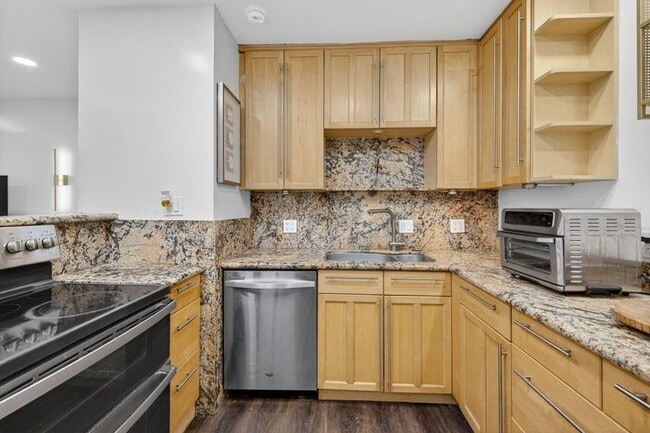 Photo - 1317 NE 1st Ave